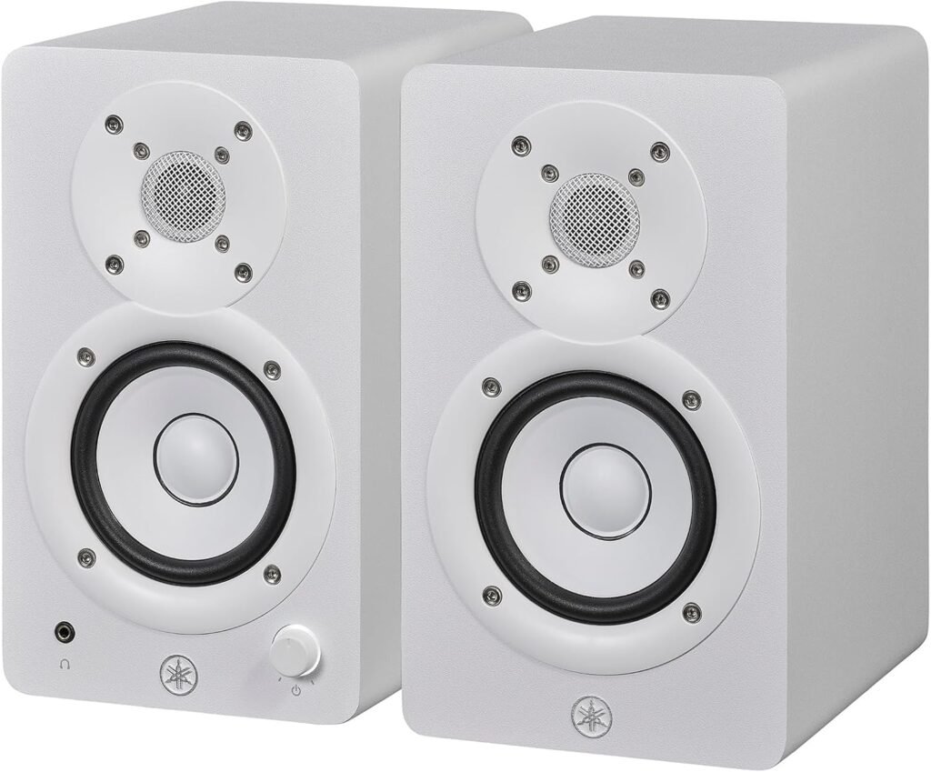 Yamaha HS4 Powered Studio Monitor in Black, Pair (HS4 B)