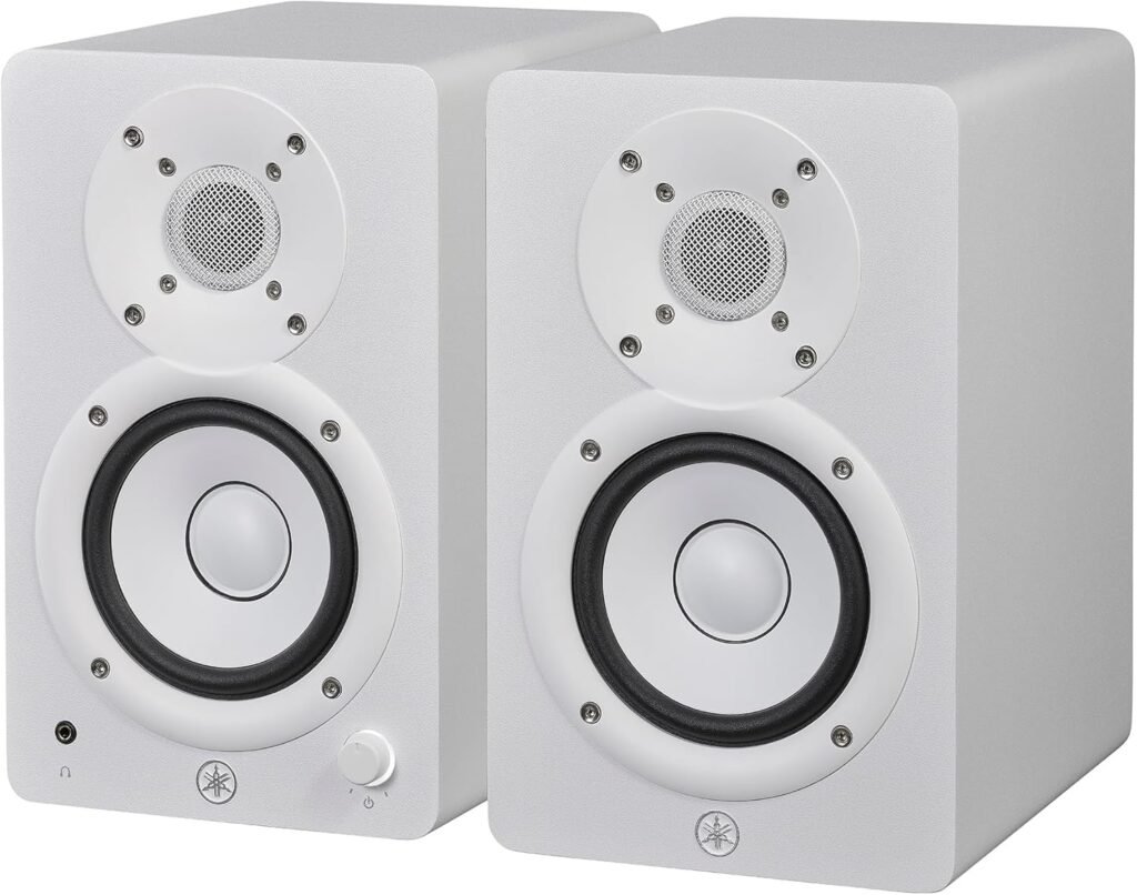 Yamaha HS4 Powered Studio Monitor in Black, Pair (HS4 B)